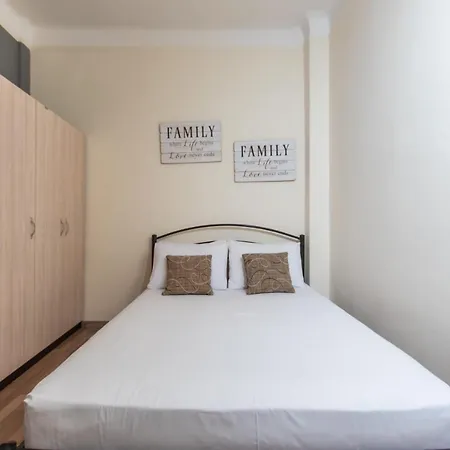 F & B Collection - For 5 Apartament *